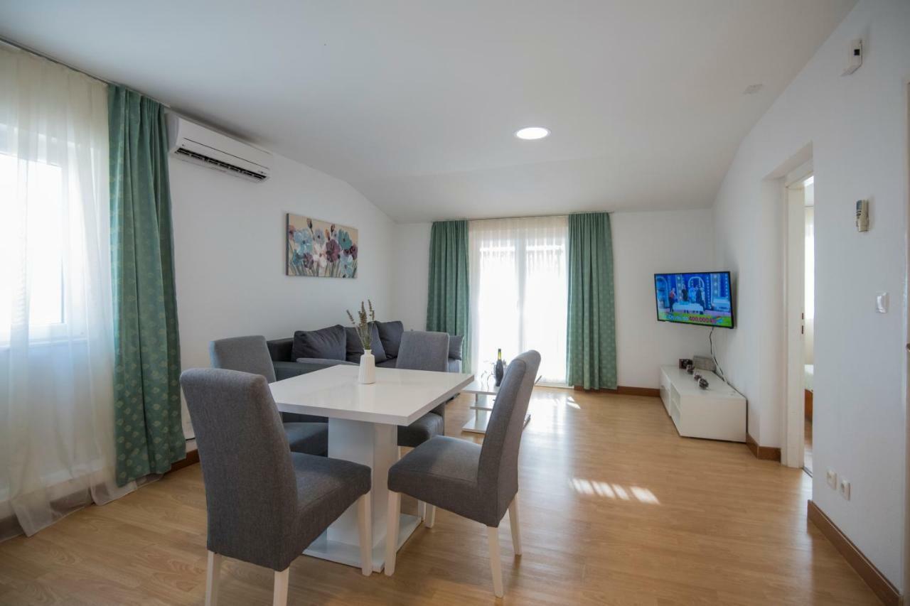 Katarina apartmani Podstrana Bagian luar foto