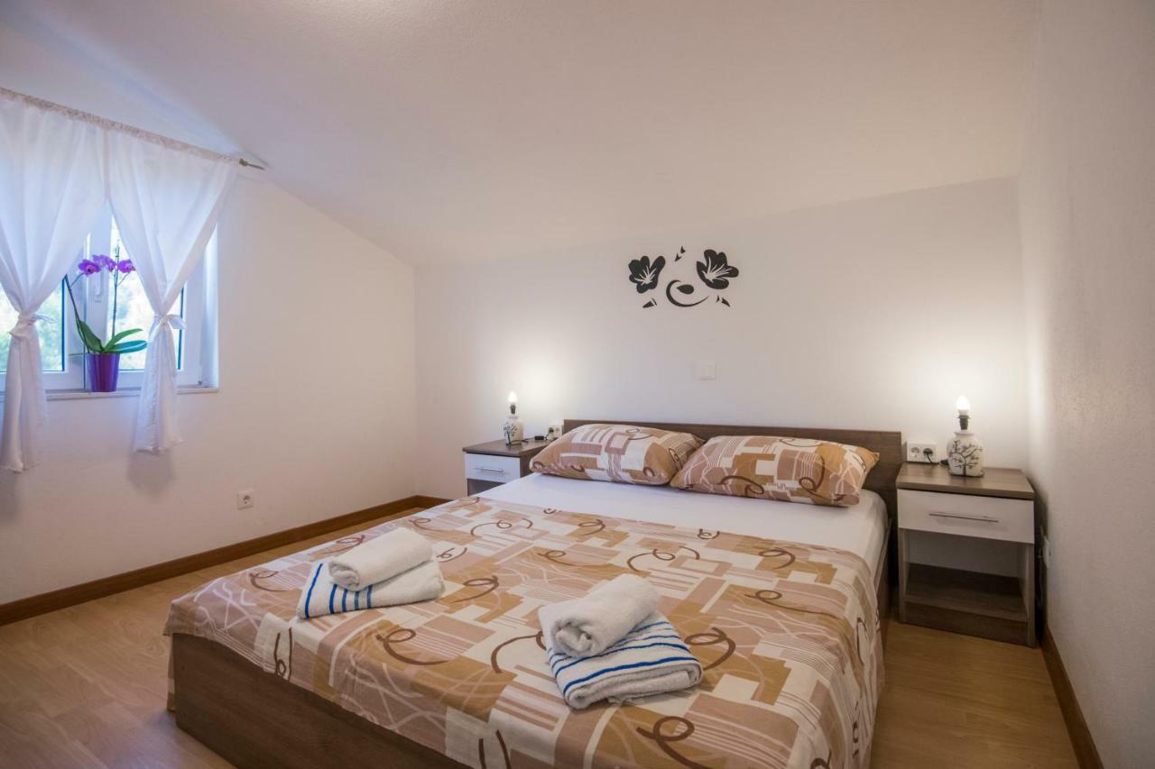 Katarina apartmani Podstrana Bagian luar foto